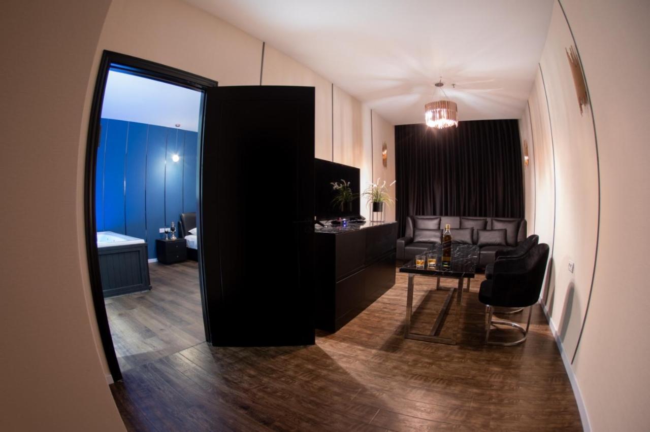 Royal Hotel Rishon Leziyyon Extérieur photo