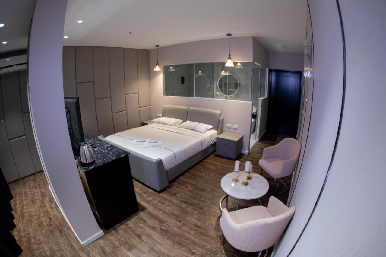 Royal Hotel Rishon Leziyyon Extérieur photo